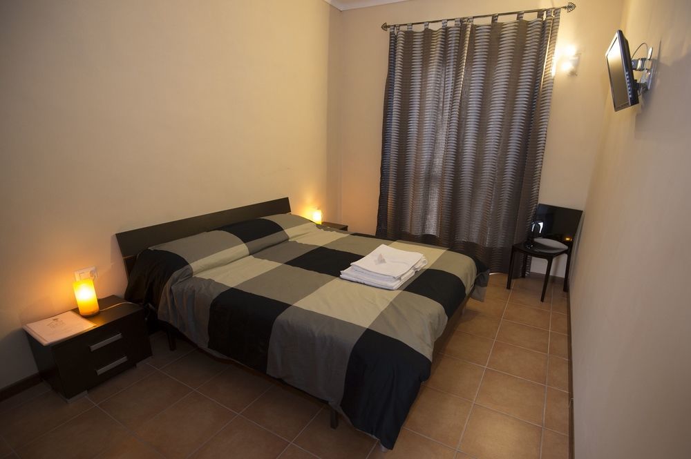 ברולו The Green Guest House מראה חיצוני תמונה